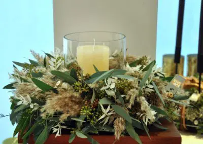 Kranz Mit Windlicht Cremeweiss